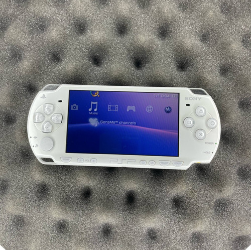 Very rare sony psp 2000 - *very,