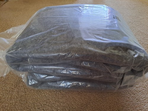 Brand new rug - new,