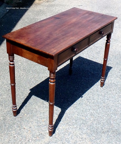 Georgian antique mahogany desk