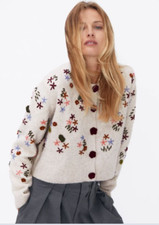 Stunning  Floral embroidered