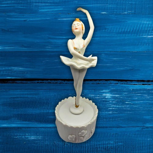 Porcelain ballerina musical - ballerina,