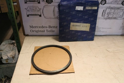 New original mercedes w102 - original,