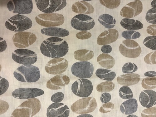 Sanderson stacking pebble - pebble,