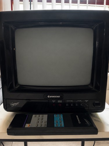 Samsung 210r crt tv - 10”,