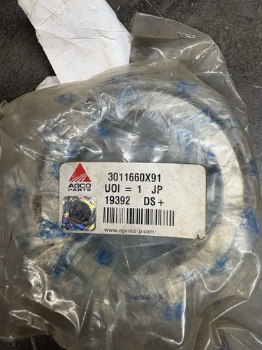 Massey ferguson rear axle - rear,