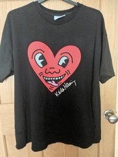Keith Haring - Smiling Heart - positivity - T-shirt - Black, Very Good Condition