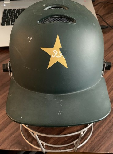 Kamran akmal worn and signed - and,