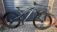 Whyte T-130S Full Suspension