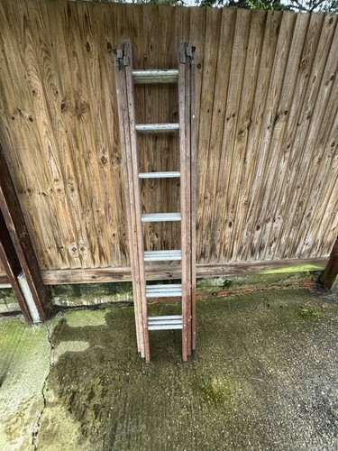 Wooden triple extension ladder - triple,