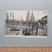 Vintage Postcard LOWESTOFT. A CORNER OF TRAWL. FISH MARKET.