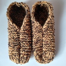 Hand knitted men slippers