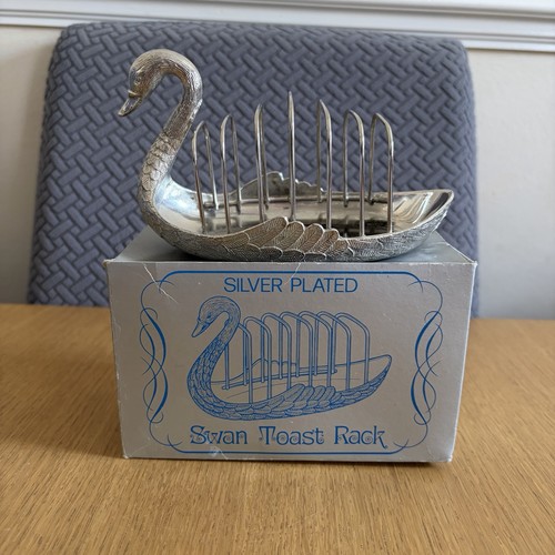 Silver plated swan toast - toast, rack