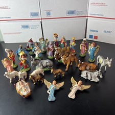 VINTAGE ITALIAN NATIVITY SET