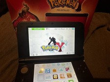 Nintendo 3DS XL Pokemon Y