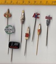 Vintage SPARK PLUG pin badges