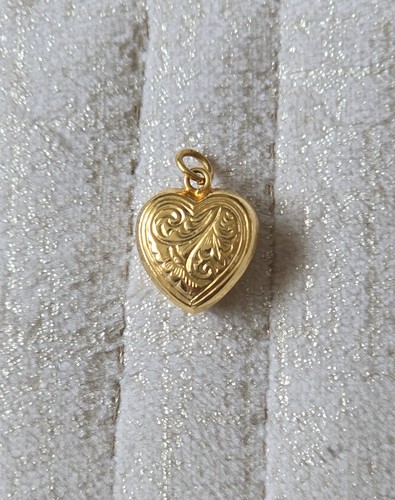 9ct gold ornate heart charm - 9ct,