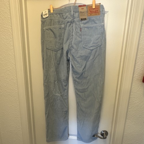 Nwt levi 514 relaxed - nwt,