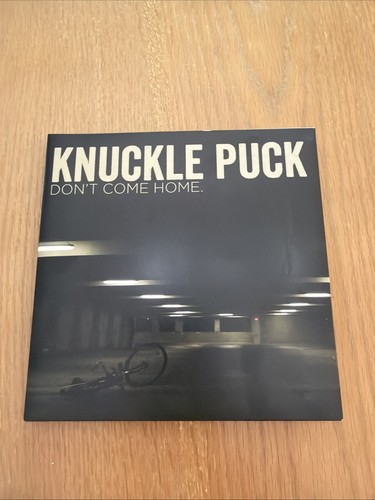 Knuckle puck don t - puck, don’t