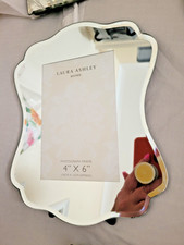 new LAURA ASHLEY CURVED PHOTO FRAME 4X6" MIRRORED PHOTO mirror glass picture