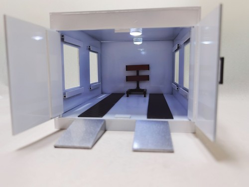 Diorama spray paint - 1/18/24,