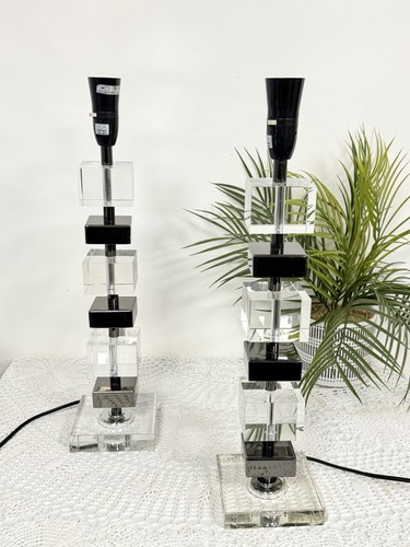 Pair maison glass - of,