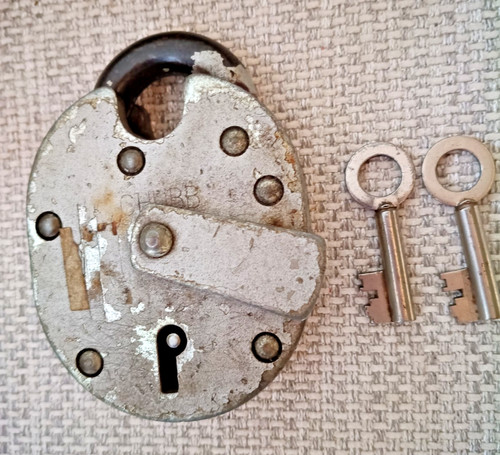Chubb grey heavy padlock - 1k-21,