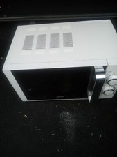 Light GREEN Microwave BREVILLE