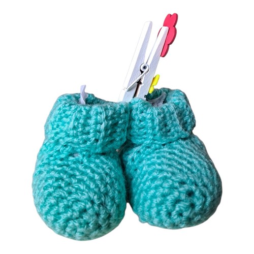 Crochet baby booties - , newborn