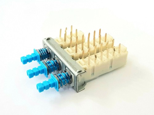 Bank interlocking push - of, 3