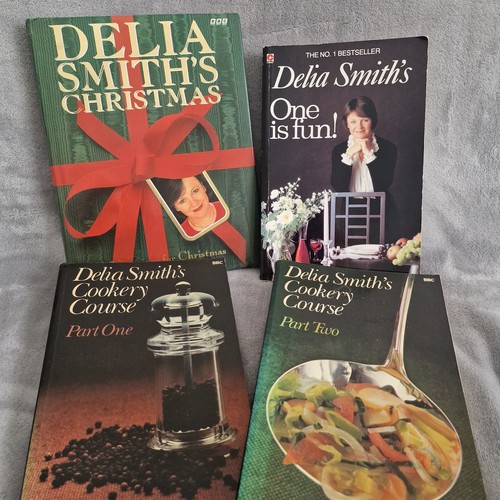 Cook books delia - cook, smith