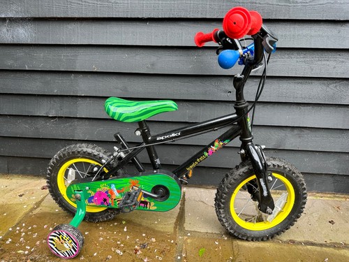 apollo jungle pals bike