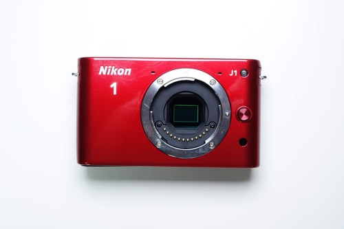 Nikon mirrorless red - nikon, j1