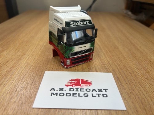 Corgi modern truck - corgi, volvo