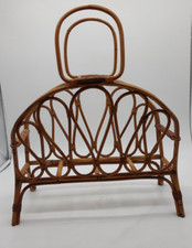 Mid Century Vintage Bamboo Cane Rattan Wicker Magazine Rack, In Great Condition 
