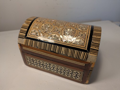 Small vintage wooden - wooden, mother