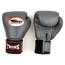 Twins Special Grey 10oz Boxing
