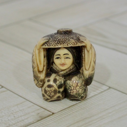 Era netsuke old - era,