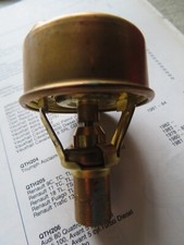 RENAULT 4, 5, 6, 8, 9, 10, 11, 12, 15, 16, 17   86C  ENGINE  THERMOSTAT   N.O.S.