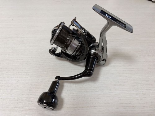 Daiwa caldia 2500s - 19, lt