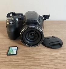 Fujifilm FinePix S4230 14.0MP