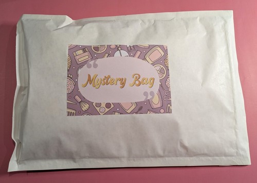 Makeup mystery bag 6 - makeup, 6-item