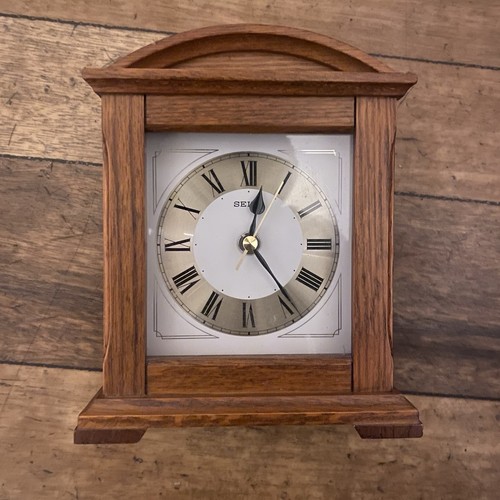Seiko wooden quartz mantle - quartz,