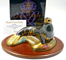 NEW BOXD ROYAL CROWN DERBY SEA LION PAPERWEIGHT ON PLINTH GOLD STOPPER LTD EDTN