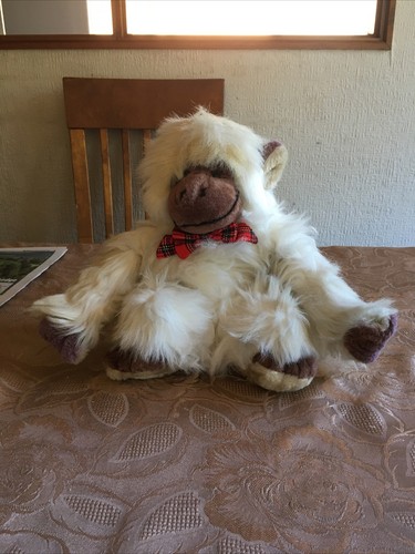 White plush chimpanzee soft - white,