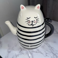 090 Vintage Striped Pussy Cat