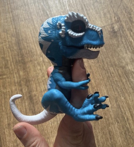 Wowwee untamed interactive - wowwee,
