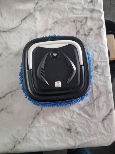 Smart robot vacuum cleaner - smart,
