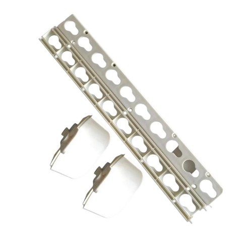 Pieces keyhole tracks with - pieces,