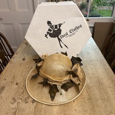 Vintage Herald & Heart Hatters