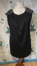 Pretty flattering black pearl - flattering,
